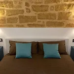 Donna Teresa 4*