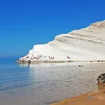 Bed & Breakfast Donna Teresa 4*