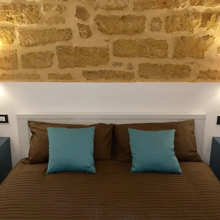 Donna Teresa 4*