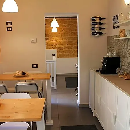 Bed & Breakfast Donna Teresa 4*