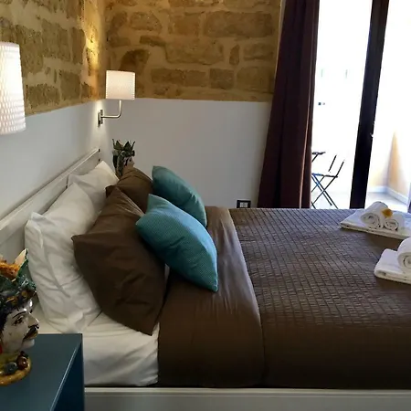 Bed and breakfast Donna Teresa 3*